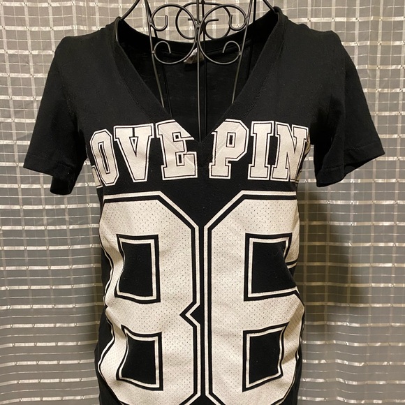 PINK Victoria's Secret Tops - PINK Victoria’s Secret Short Sleeve Tee